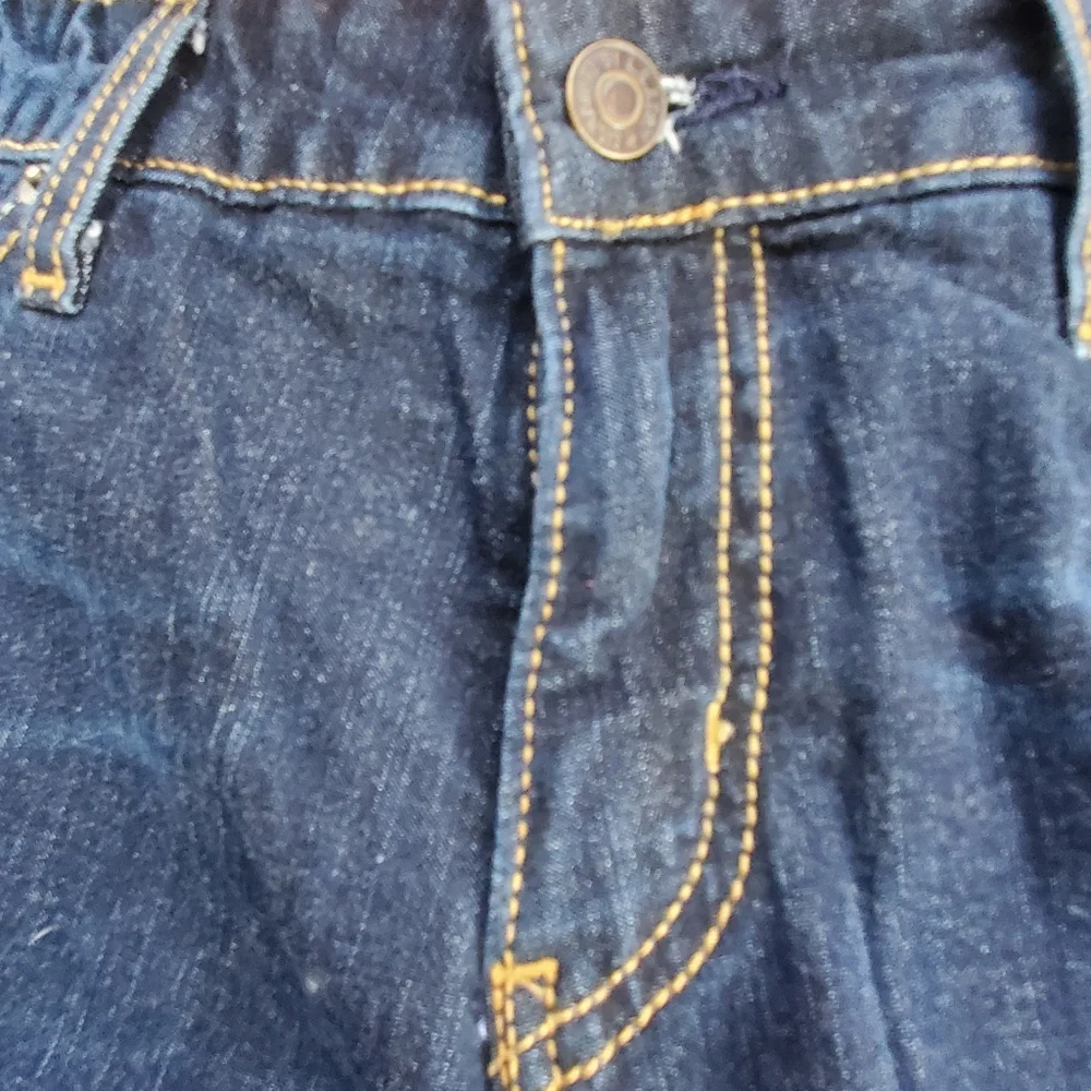 Levi's Signature  Mid Rise Straight  Women's Size 14 EUC - Picture 5 of 10